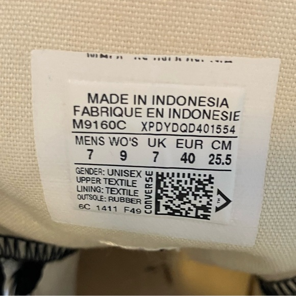 *RARE*  Black Converse Hightops - Personalized - Sz M 7 / W 9 / Eur 40 - Picture 7 of 7